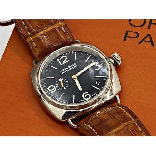 239 - Gents Panerai PAM 62 Radiomir 18ct white gold automatic gentleman's wristwatch, head measures 40mm r... 