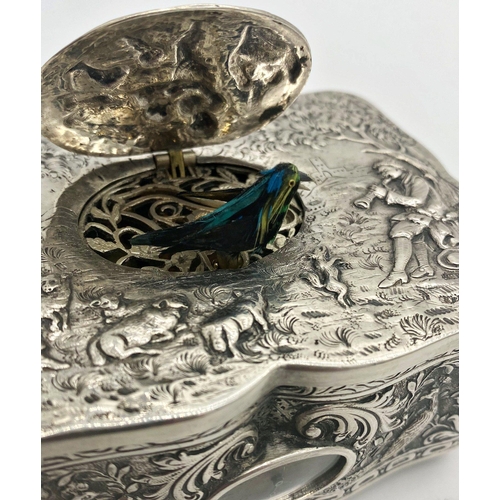 317 - Possibly very early Karl Griesbaum - exceptional quality continental '800' silver Singing Bird Box, ... 