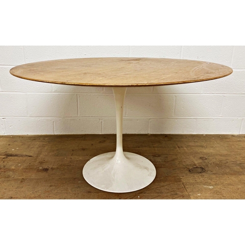 1222 - Eero Saarinen for Knoll - 'Tulip' dining, layered oak veneered top, 73cm high x 120cm diameter