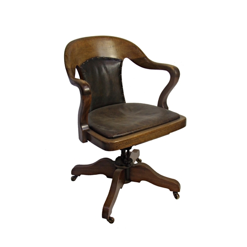 1468 - Good quality Edwardian oak revolving desk chair, with leather upholstery, 90cm high