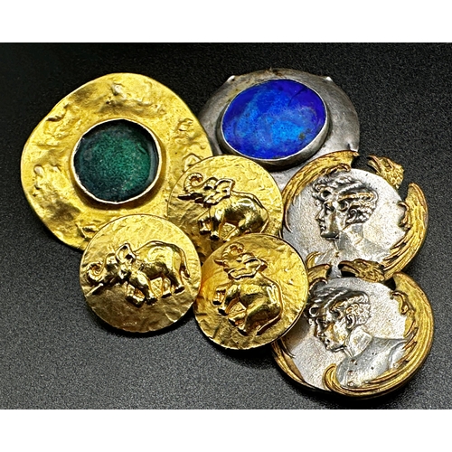 327 - Set of five Art Nouveau silver studs, the silver plated studs decorated in relief with the Prince Re... 