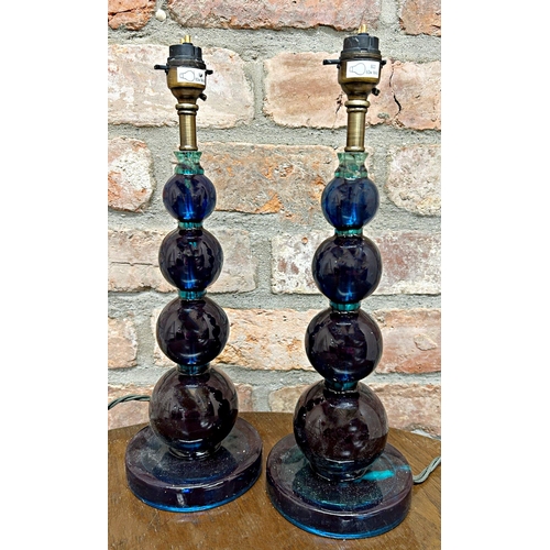 1224 - Pair of Pooky graduated blue spherical Lucite table lamps, 38cm high