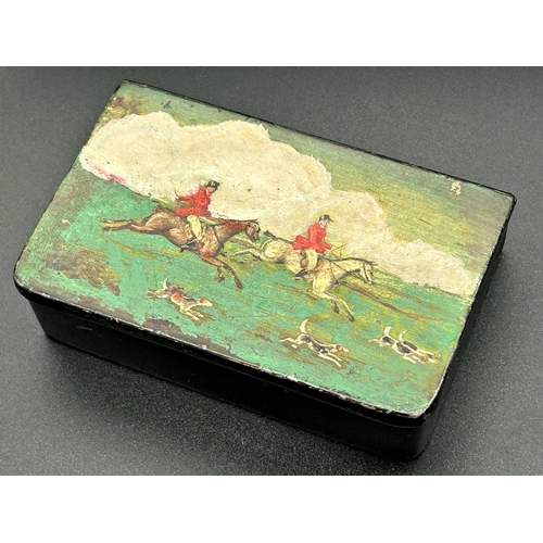 412 - A mixed hunting lot comprising a James Dixon and sons silver plated sandwich tin painted with a hunt... 