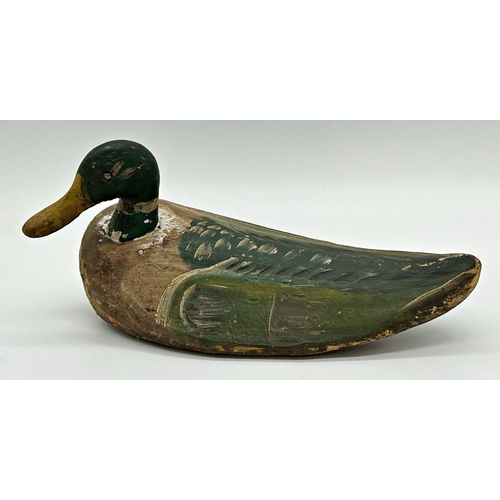 1142 - Victorian carved softwood decoy duck, with original paint, 38cm long x 21cm high