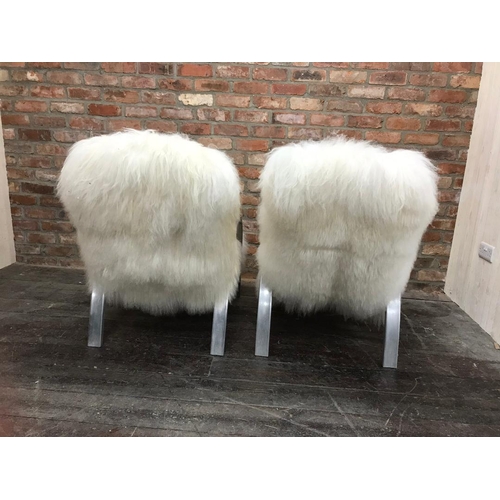 1304 - Incredible pair of vintage space age lounge chairs with curved aluminium frames and fluffy 