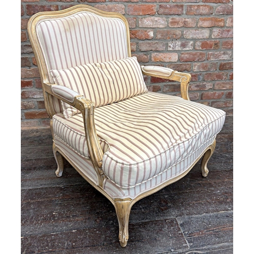 1443 - Good vintage French brawl seated bedroom chair with traces of gilt and polychrome highlights, candy ... 