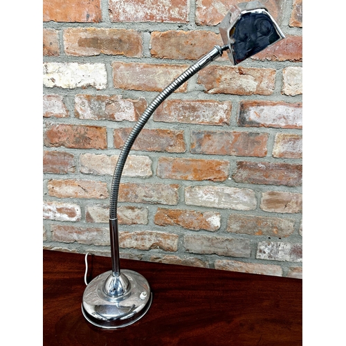 1243 - Vintage chrome articulated snake lamp, height 69 cm (fully extended)