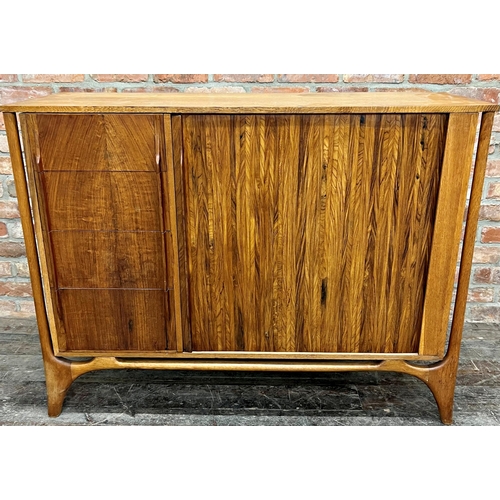 1189 - Good quality 1960s teak drinks cabinet, with tambour slide door, four graduated drawers and organic ... 