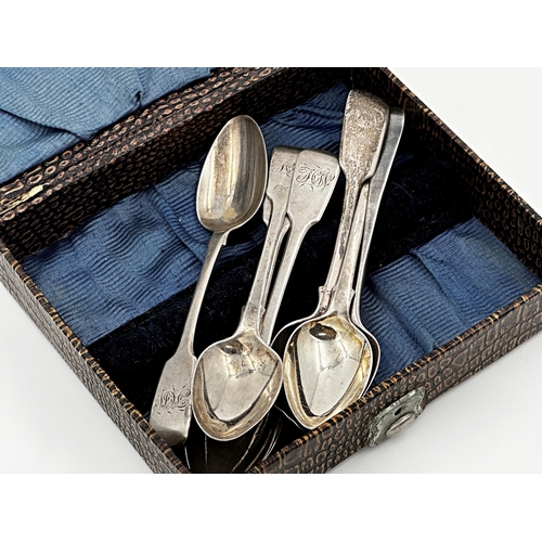 273 - Set of five William IV silver teaspoons, maker Robert Hennell, London 1830, with two further silver ... 