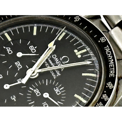 342 - A Gent's Omega Speedmaster Professional 'Moonwatch', stainless steel, Ref 145.022, c.1978, the black... 