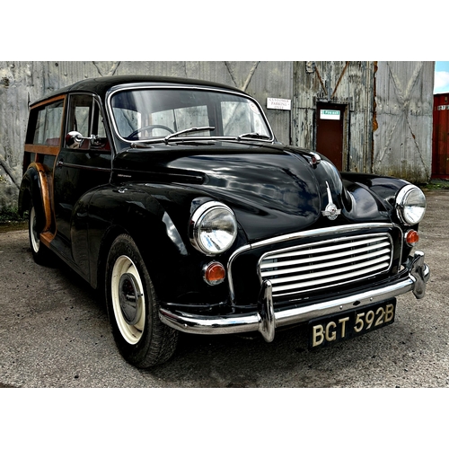 1 - 1960s Morris Traveller, BGT 592B, fully restored in wonderful order, date of first registration 1964... 