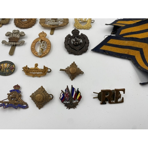 416 - Interesting mixed military ephemera lot mainly linked to Sergeant Harry Swainbank, comprising The De... 