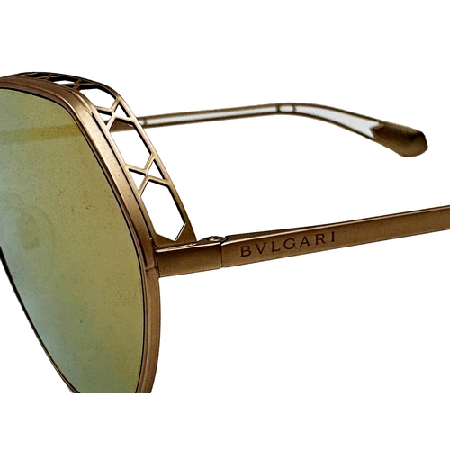 256 - A pair of brand new mirrored Bulgari sunglasses with rose gold-toned hardware.
Comes with hard case ... 