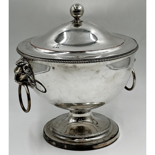 75 - Regency silver plate pedestal dish, with lions head carrying handles. Beaded decoration to foot and ... 