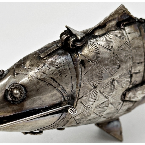 160 - Eastern silver articulated fish, 22cm long, 5oz approx