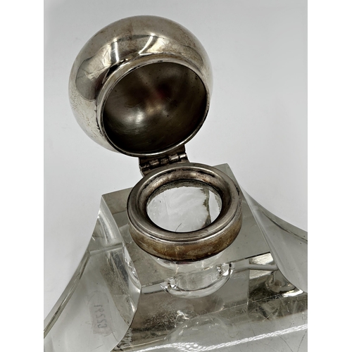 169 - German '835' silver and glass inkstand, 14cm wide