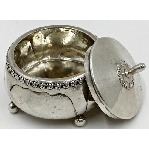 192 - Attractive 1920s Swedish silver lidded box, in the Arts and Crafts manner, stylised darted rim and h... 