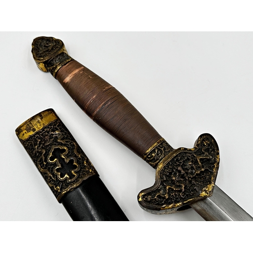 316 - Good quality 19th century Chinese dress sword or Jian, the lacquered scabbard applied with gilt meta... 