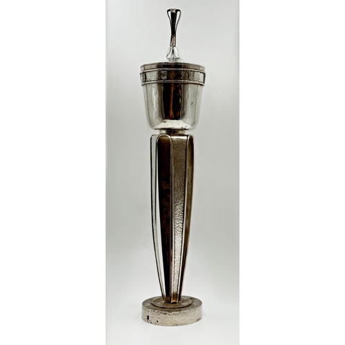 97 - Good quality continental white metal lidded jar on stand in the manner of Charles Ashbee, the lid wi... 