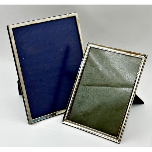 135 - Two similar silver easel picture frames, 26 x 21.5cm and 23 x 18cm respectively (2)