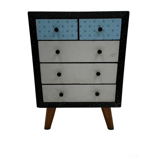 1195 - 1950s formica table top or apprentice chest of drawers, with baise lined drawers and tapered legs, 3... 