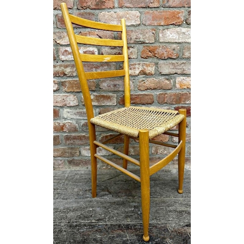 1225 - Vintage Italian beech dining chair in the manner of Gio Ponti, with ladder back and strung seat