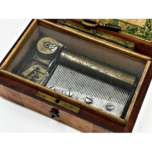 62 - Late 19th century birdseye maple and rosewood musical snuff box, play four airs, 12.5cm long, curren... 