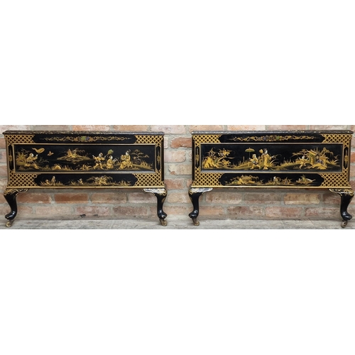 1301 - Pair of early 20th century chinoiserie bed ends, decorated in gilt relief with figures in an exterio... 