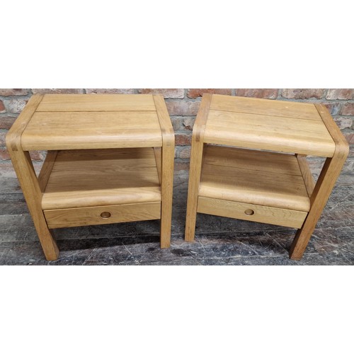 1219 - A pair of Habitat light oak bedsides each fitted with a single drawer, open dove tail joints, 56 x 4... 