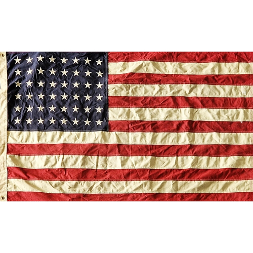 1470 - WWII period hand stitched American flag with 48 stars, 92 x 144cm