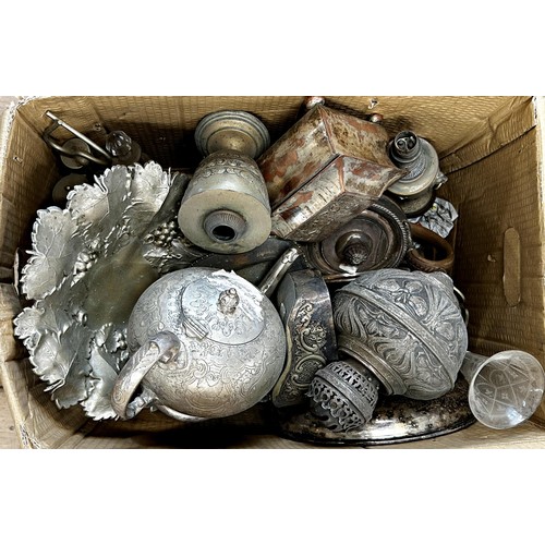 127 - Large collection of silver plate to include muffin dishes, teapots, bonbon dishes, tazza, sweet bask... 