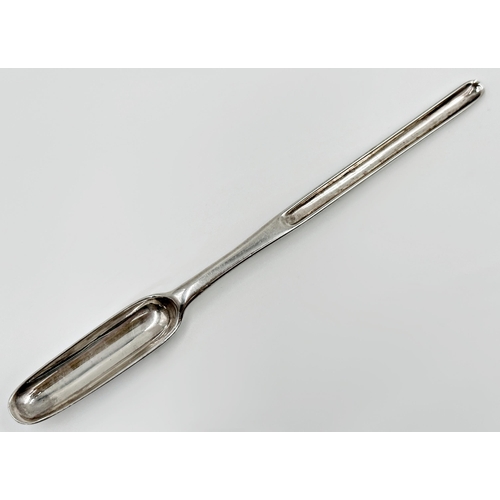 203 - George I Britannia heavy gauge marrow scoop, maker Thomas Sadler, 21.5cm long, 2oz approx