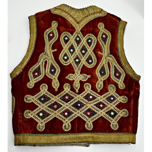 1562 - Unusual Indian waistcoat with gold thread and jewelled panels