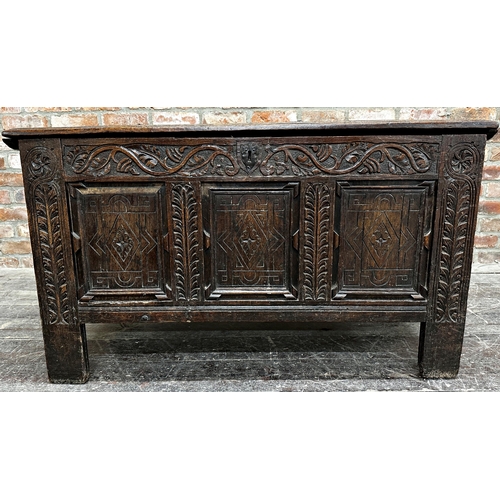 1317 - 17th century oak coffer, three arcaded carved panels to front, 70 x 120.5 x 56cm