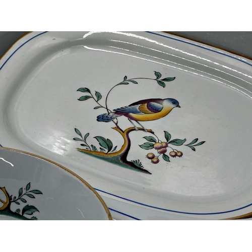 407 - A collection of Spode Queen's Bird pattern dinner wares comprising various dishes, plates, platters ... 