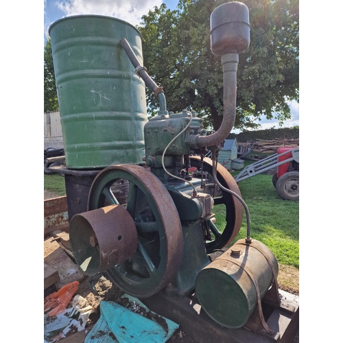 39 - Good vintage R.A Lister of Dursley water pump with green painted finish