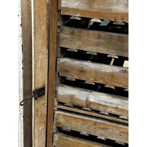 42 - Antique pine apple crate with ten sliding drawers, 119x 68cm