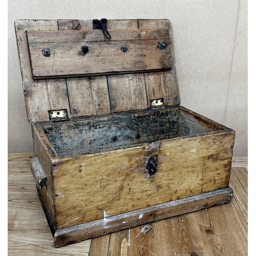 127 - Antique primitive pine trunk, 24 x 52cm