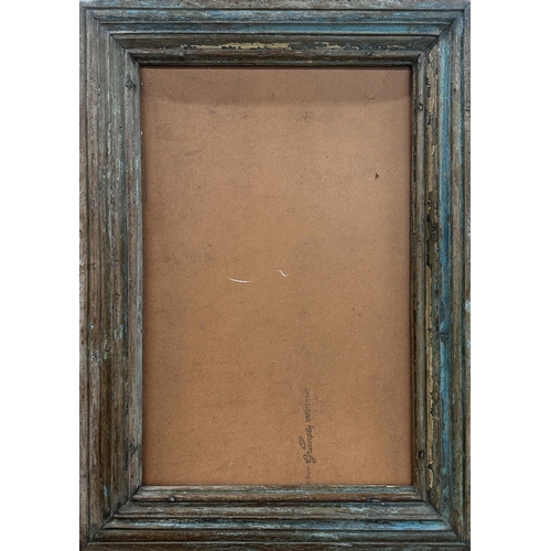 1133 - A good decorative Indian teak framed wall mirror with painted and distressed finish, 114 x 85cm toge... 