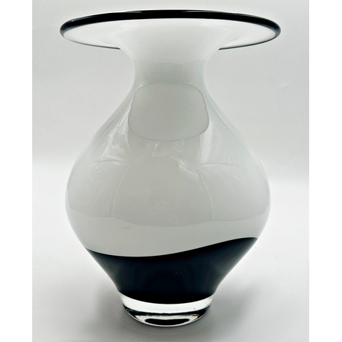 416 - Good quality Murano baluster glass vase by Brusoni, 27.5cm high