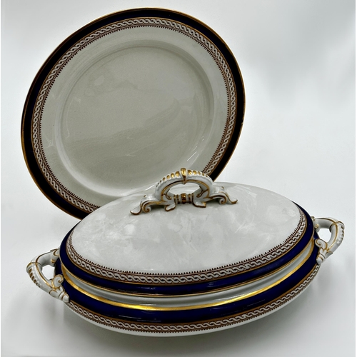 452 - An extensive and comprehensive Royal China works of Worcester porcelain dinner service comprising fi... 