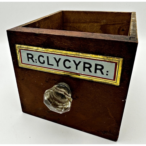 733 - Four mahogany apothecary drawers labelled with various names