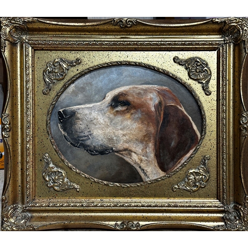 1535 - Attributed to John Emms (1843-1912) - bust portrait of a Foxhound, unsigned, oil on board, oval moun... 