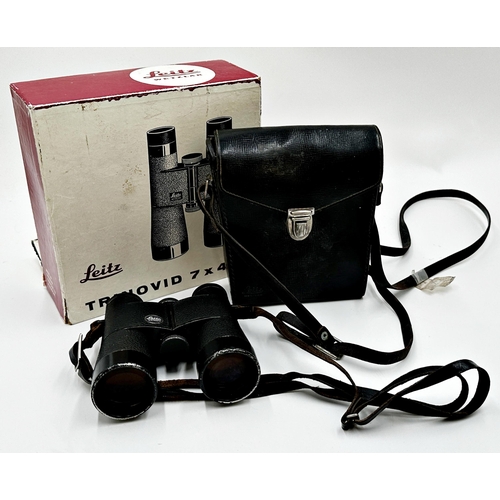 689 - Hensoldt Wetzlar 10 x 40b 110m/1000m binoculars with carry case and original cardboard outer case