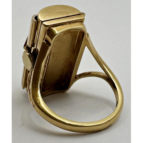 110 - Good Vintage 18k novelty Praesent 17 jewels watch ring, hinged door enclosing a square dial with gil... 