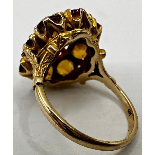 180 - 9ct citrine cluster ring, the central stone 1.5ct approx, size M, 4.7g