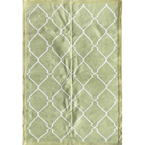 1604 - Andrew Martin Modern Flatweave Rug, Green with Geometric pattern 
L184 x W123cm