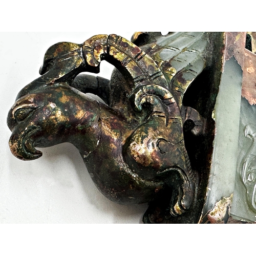 544 - Good and unusual antique Chinese jade and copper applied dagger, mounted by a seated Griffin, 18 x 9... 