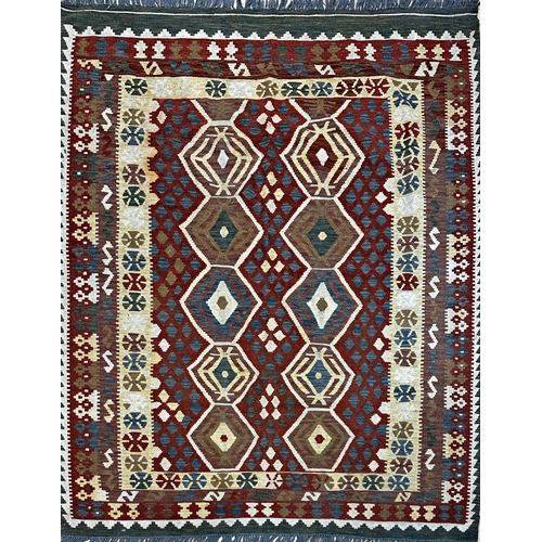 1590 - Good large flat weave kilim type carpet, 250 x 180cm