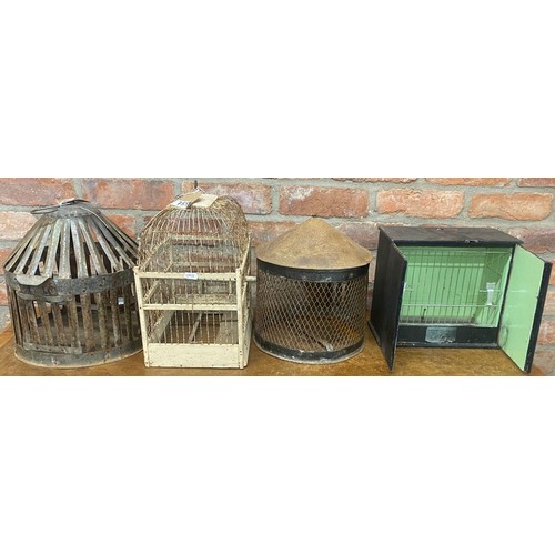 711 - 4 vintage birdcages